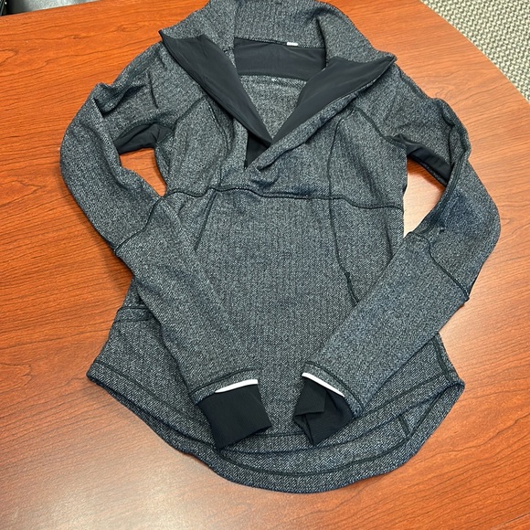 Lululemon Swiftly Tech Racing Jacket - Picture 2 of 6
